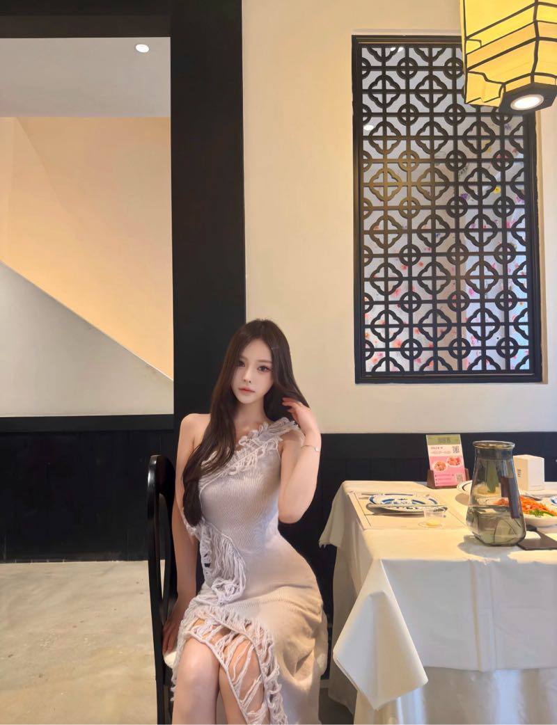 Meng Gallery