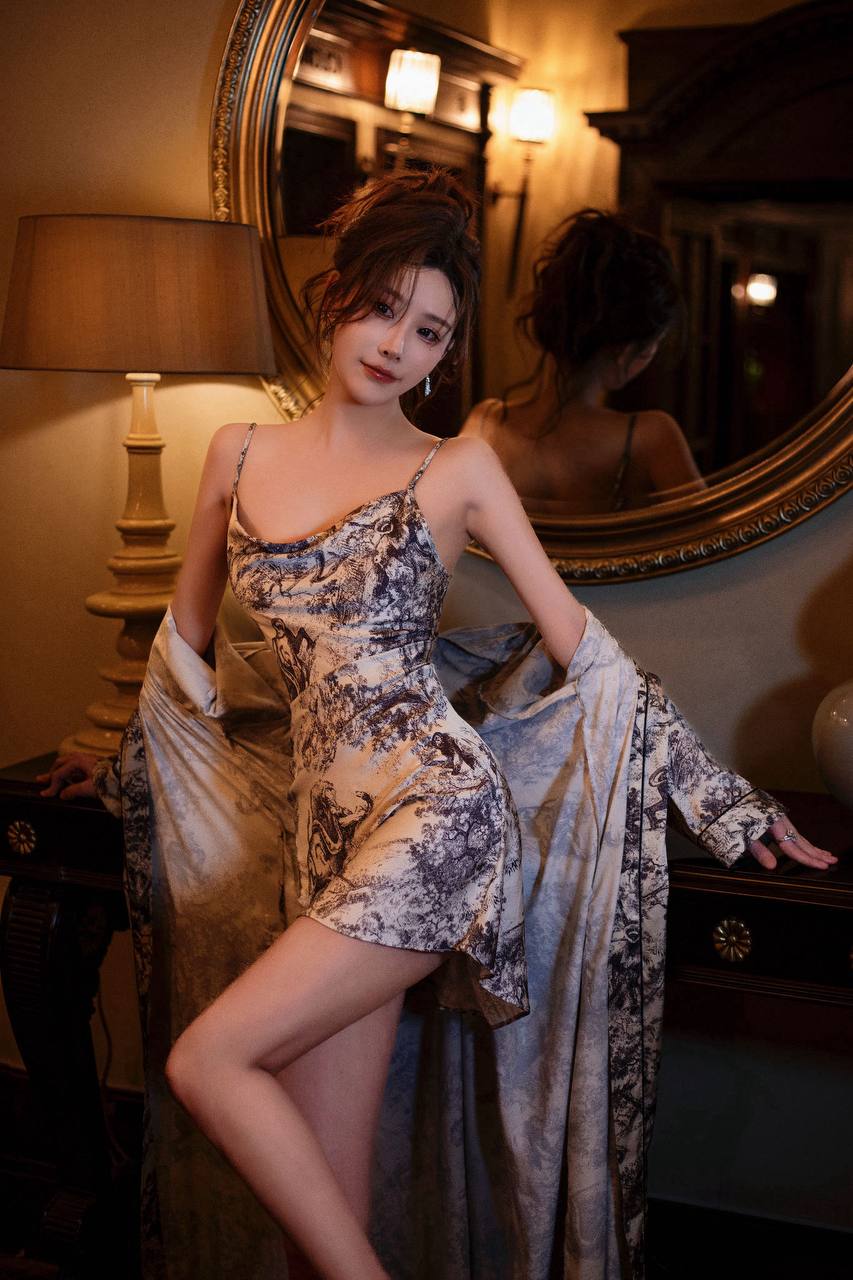 Jiayi Gallery